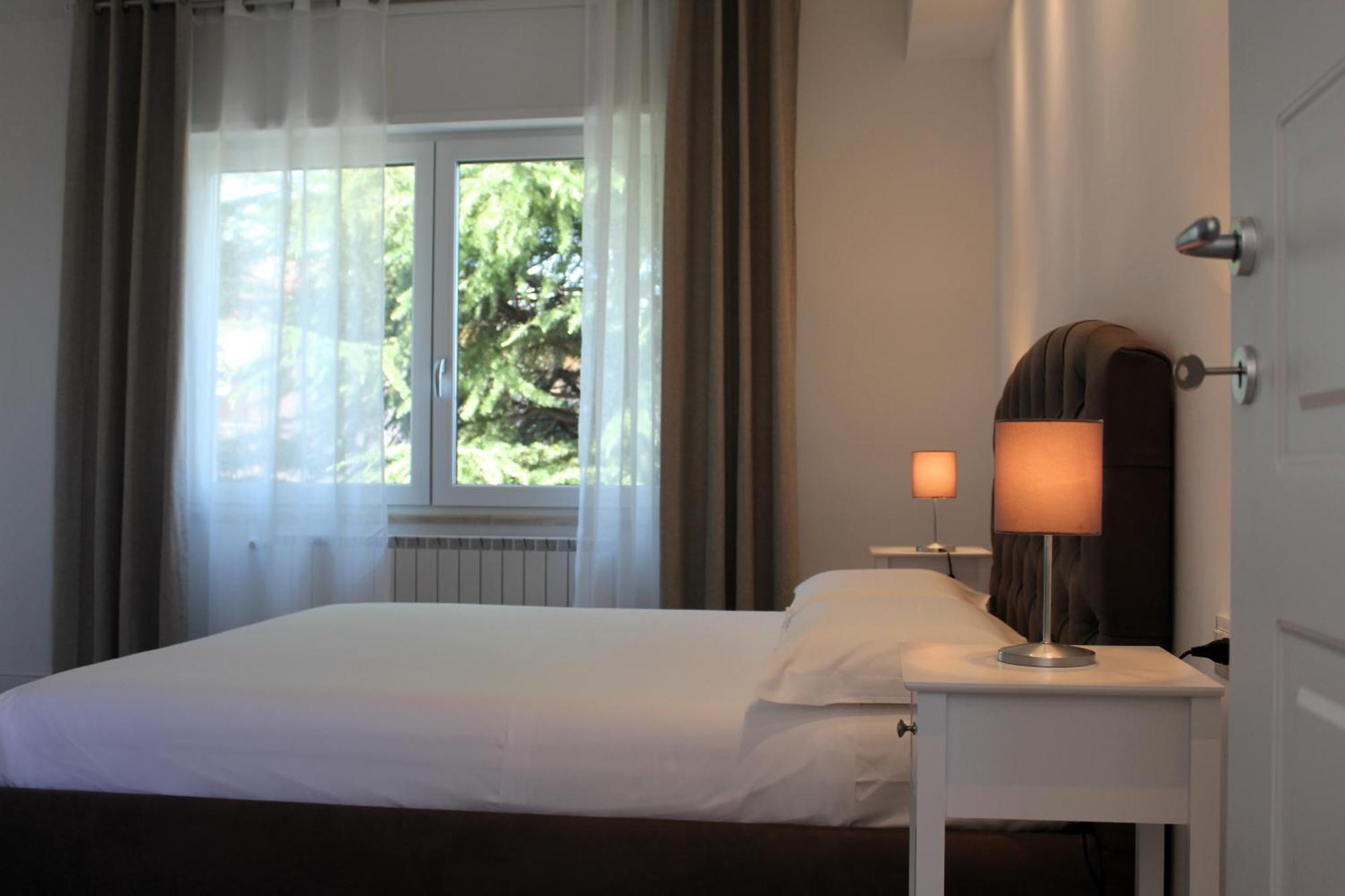 Villa Forte Salvi - Rooms Peschiera del Garda Exterior photo